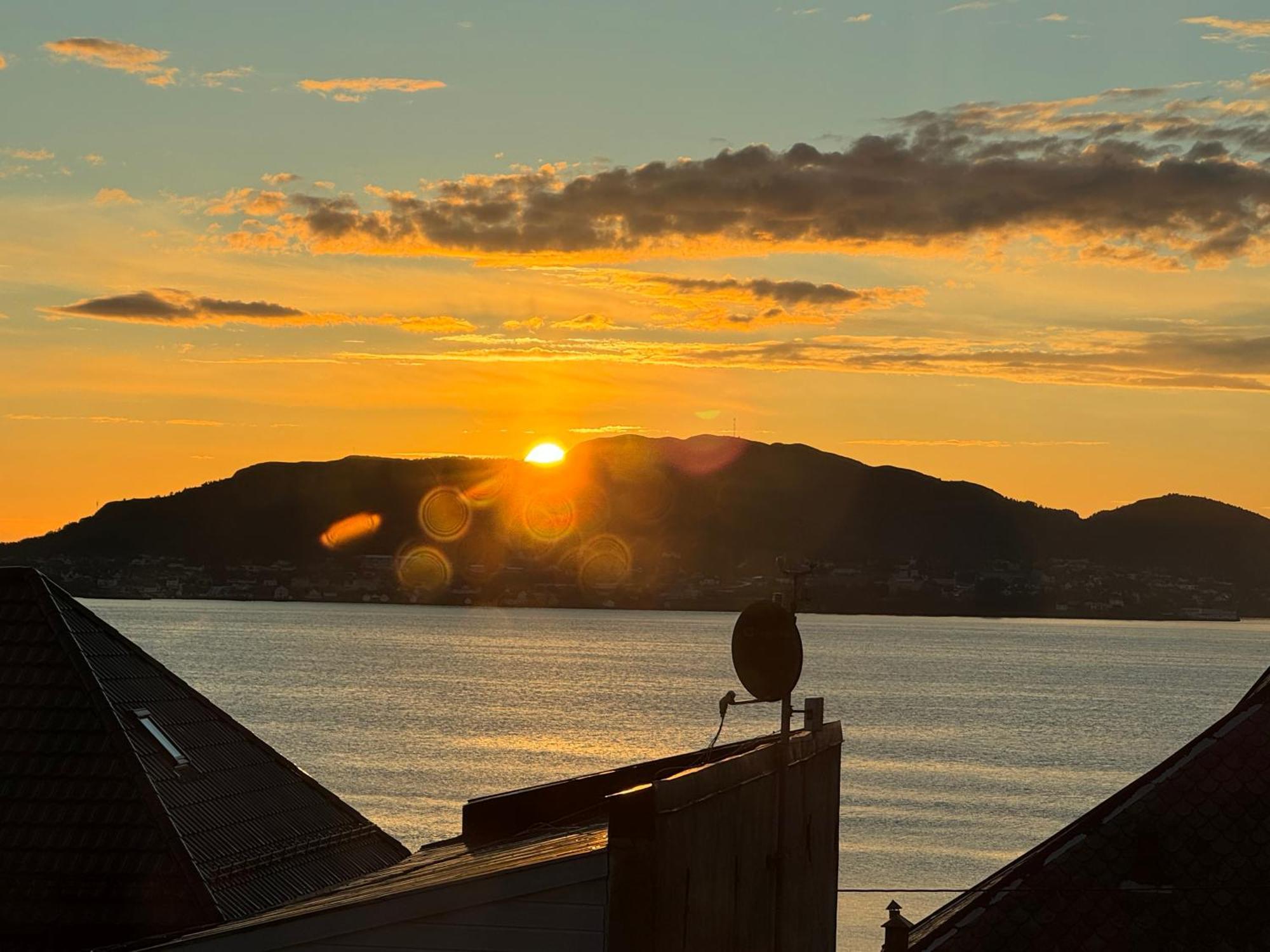 Alesund Sentrum Apartment Екстериор снимка